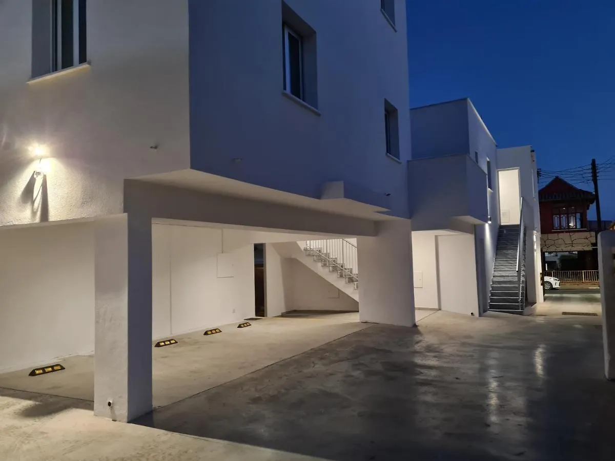 Tefkrou Anthia 9 Apts Ajía Nápa 0*,